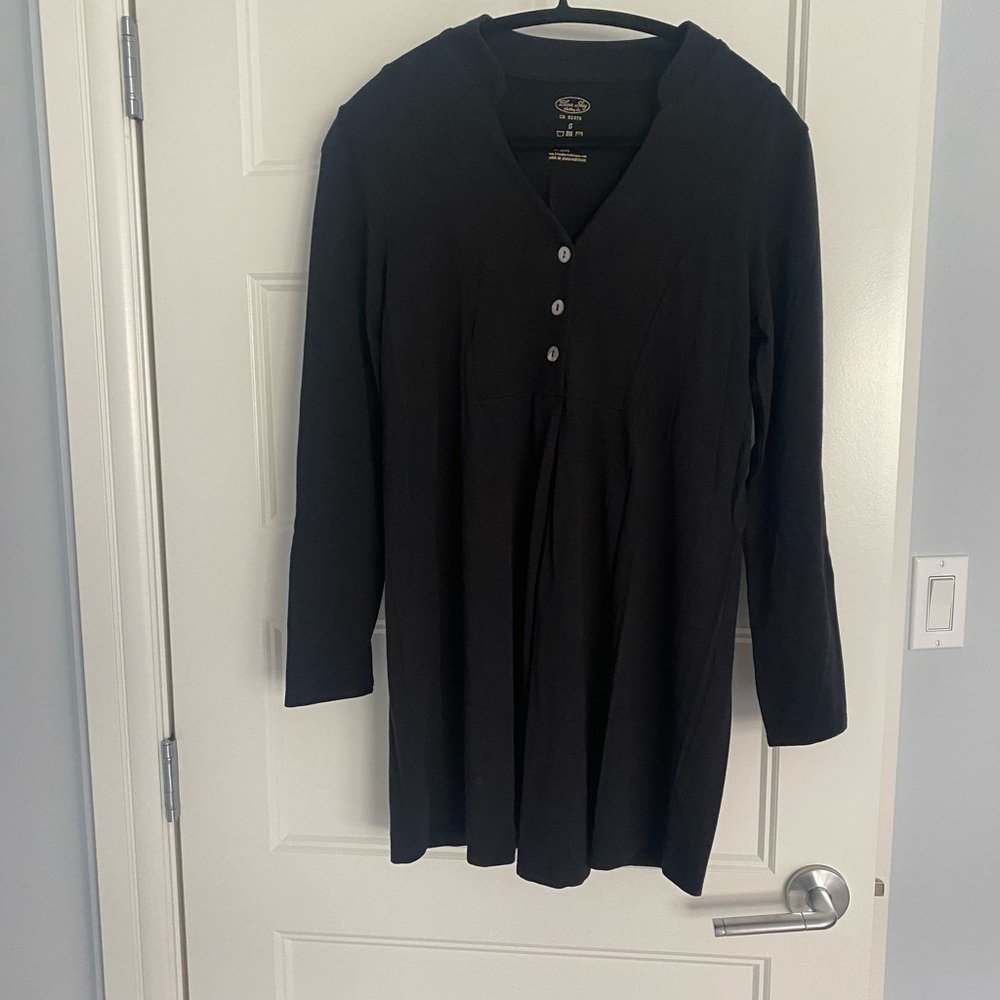BLUE sky tunic size small